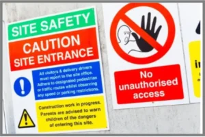 Cartellonistica di sicurezza sulla parete